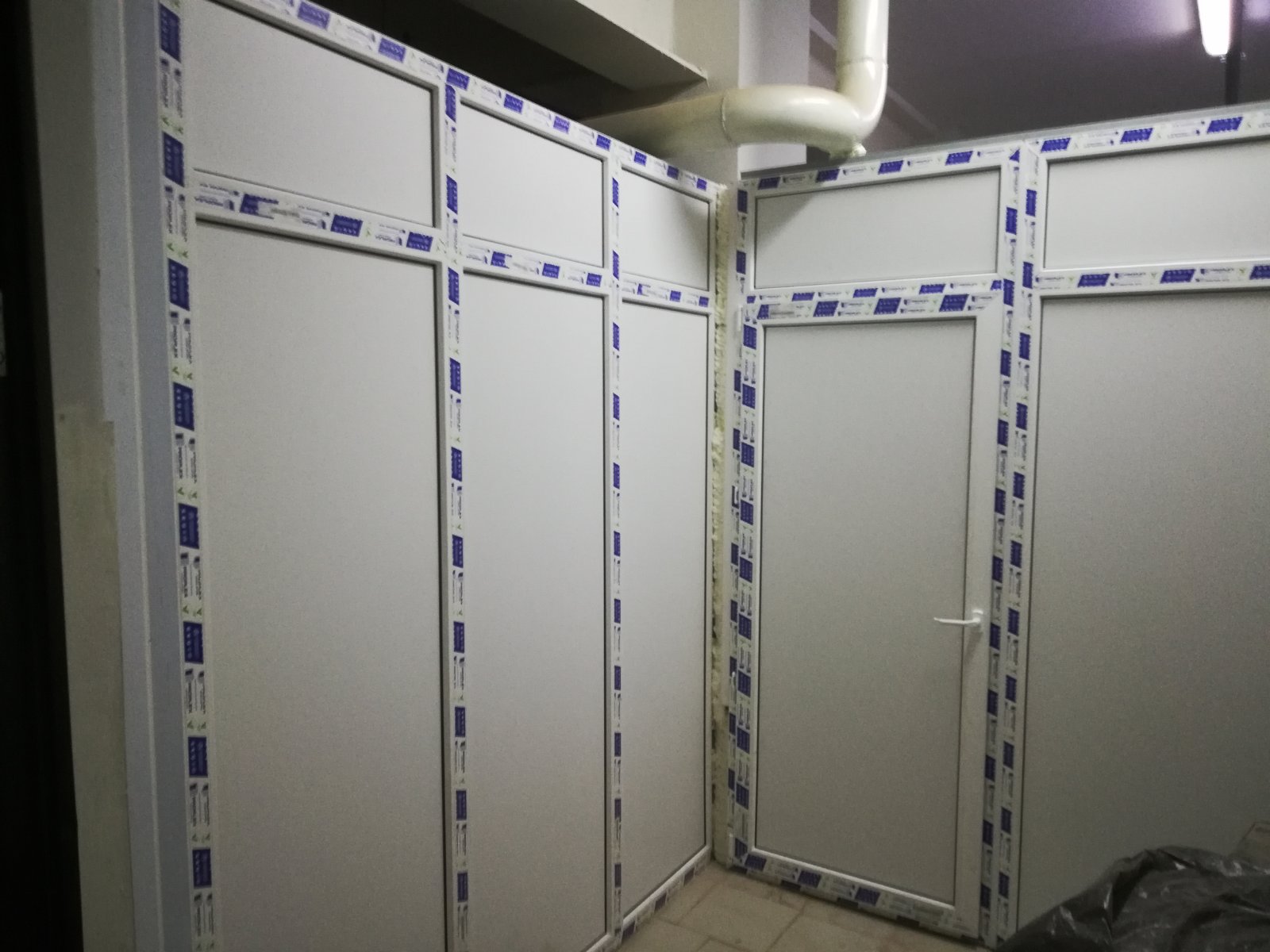 https://omsk.delaem-okna.ru/storage/app/uploads/public/63f/473/ead/63f473eadc597995472210.jpg