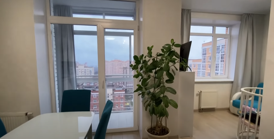 https://omsk.delaem-okna.ru/storage/app/uploads/public/63f/5b7/693/63f5b76936bdf492433586.png