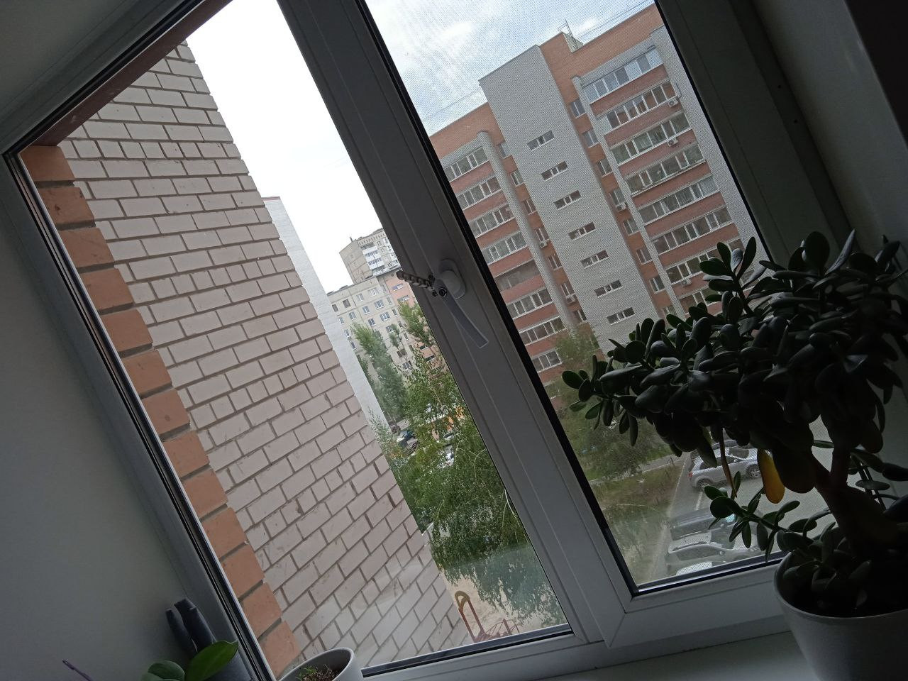 https://omsk.delaem-okna.ru/storage/app/uploads/public/63f/331/482/63f3314825041844371864.jpg